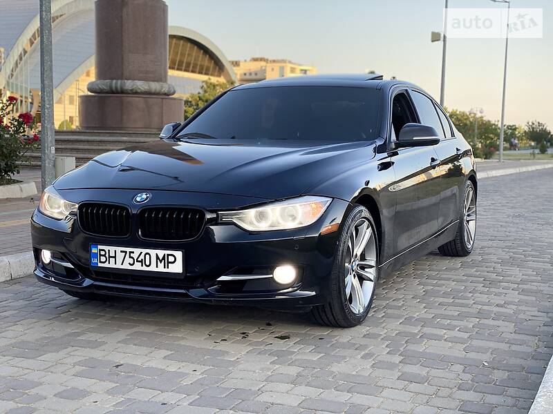 Седан BMW 3 Series 2012 в 
