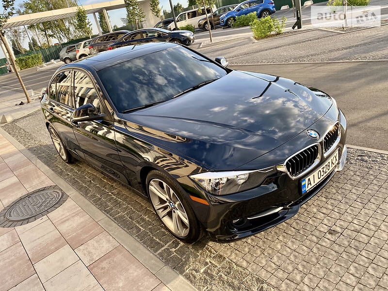 Седан BMW 3 Series 2014 в Києві