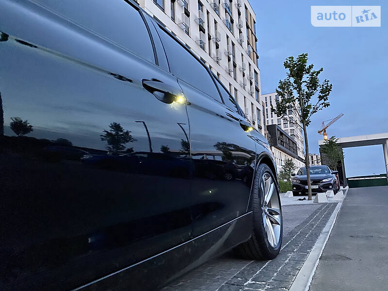 Седан BMW 3 Series 2014 в Києві