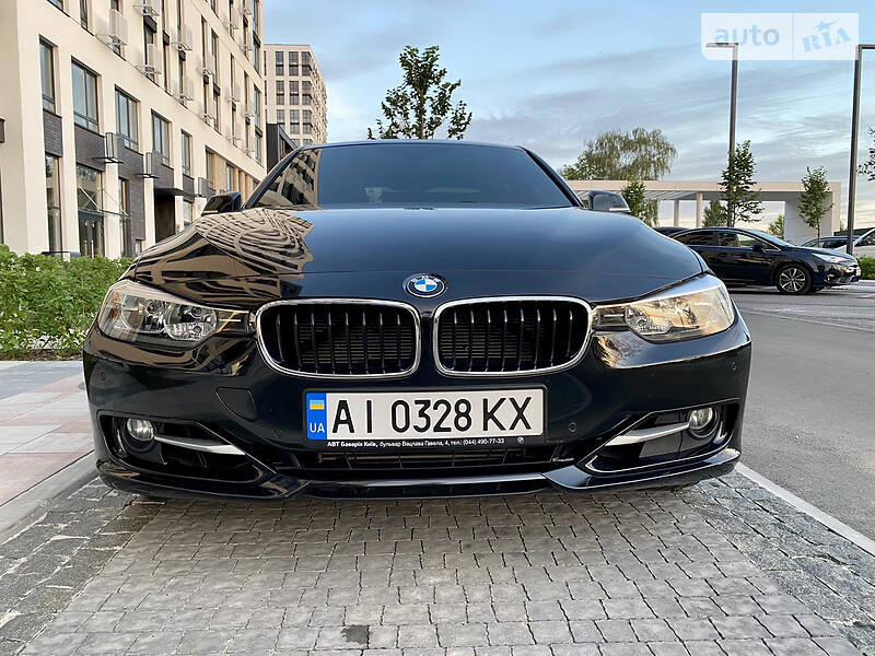 Седан BMW 3 Series 2014 в Києві