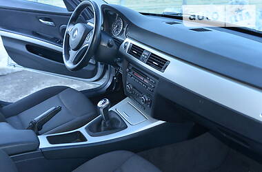 Універсал BMW 3 Series 2011 в 