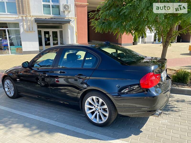 Седан BMW 3 Series 2011 в Києві фото 4 Седан BMW 3 Series 2011 в Києві