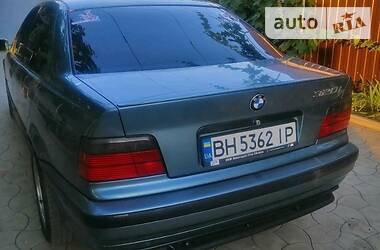 Седан BMW 3 Series 1995 в Измаиле