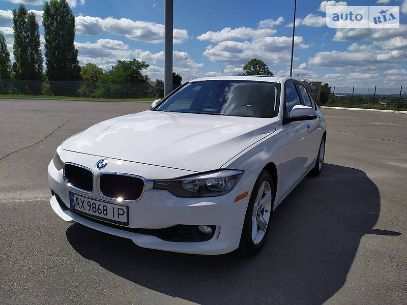 Седан BMW 3 Series 2015 в Харкові