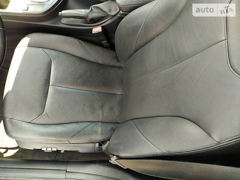 Седан BMW 3 Series 2015 в Харкові