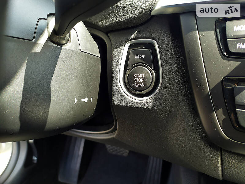 Седан BMW 3 Series 2015 в Харкові