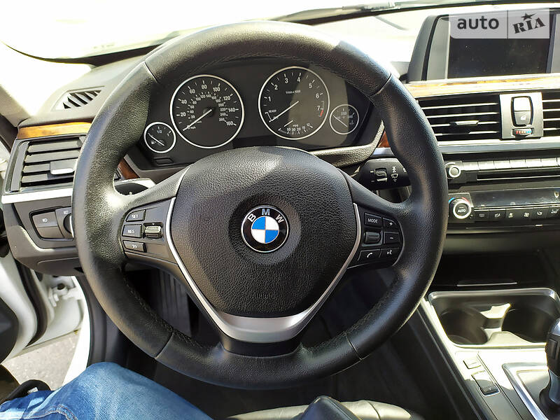 Седан BMW 3 Series 2015 в Харкові