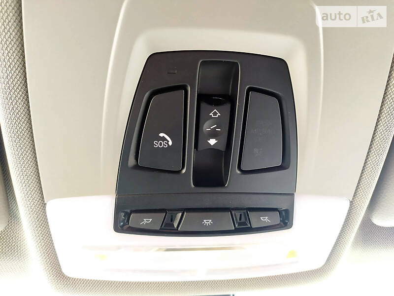 Седан BMW 3 Series 2015 в Харкові