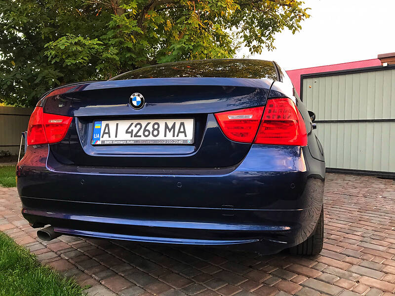 Седан BMW 3 Series 2010 в Києві фото 4 Седан BMW 3 Series 2010 в Києві