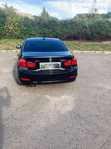 Седан BMW 3 Series 2014 в Львові