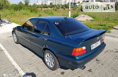 Седан BMW 3 Series 1994 в Хмельницком