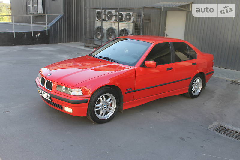 Седан BMW 3 Series 1995 в Нікополі