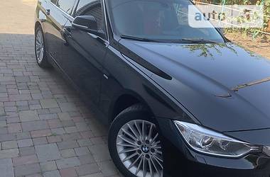 Седан BMW 3 Series 2012 в Курахово