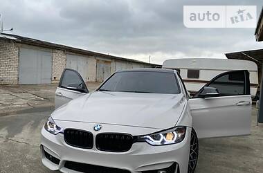 Седан BMW 3 Series 2013 в Энергодаре