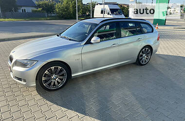 BMW 3 Series 2010