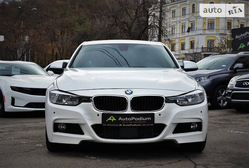 Седан BMW 3 Series 2014 в Киеве