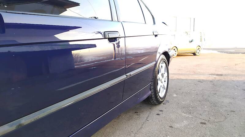 Седан BMW 3 Series 1997 в Дрогобыче