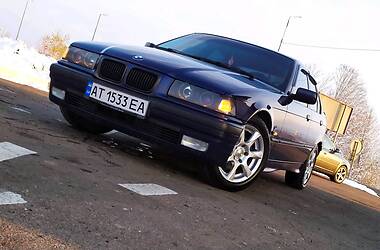 Седан BMW 3 Series 1997 в Дрогобичі