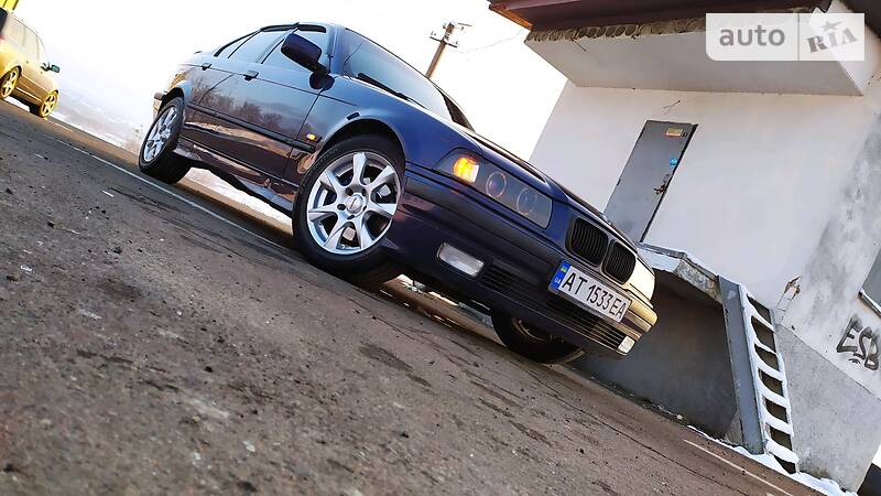 Седан BMW 3 Series 1997 в Дрогобыче