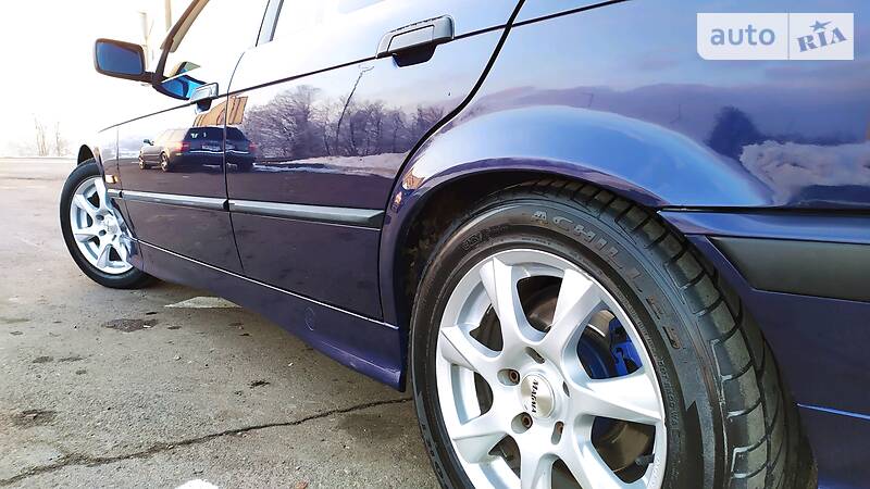 Седан BMW 3 Series 1997 в Дрогобыче
