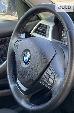 Седан BMW 3 Series 2013 в Киеве