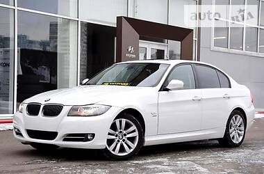 Седан BMW 3 Series 2011 в Киеве