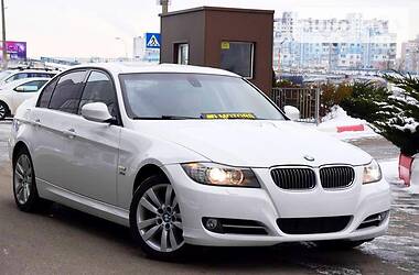 BMW 3 Series 2011