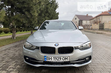 Седан BMW 3 Series 2017 в Одессе