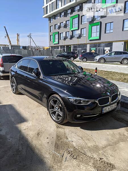 Седан BMW 3 Series 2017 в Львове