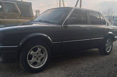 Седан BMW 3 Series 1986 в Дрогобичі