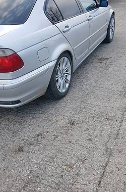 Седан BMW 3 Series 2000 в Кельменцах