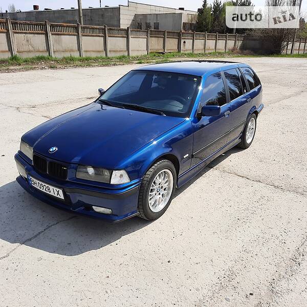 Універсал BMW 3 Series 1998 в Білгороді-Дністровському