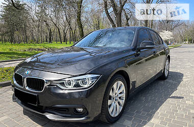 BMW 3 Series 2016