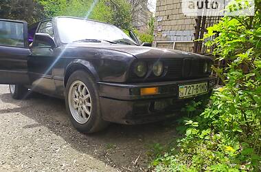 Седан BMW 3 Series 1988 в Чернівцях