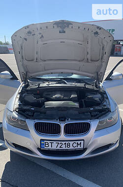 Універсал BMW 3 Series 2010 в Львові