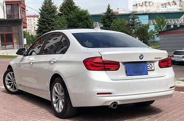 Седан BMW 3 Series 2017 в Ивано-Франковске