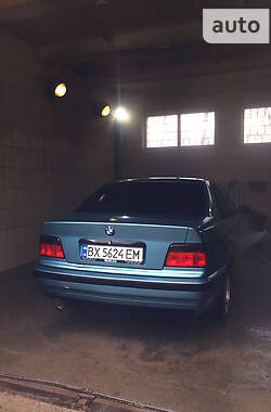 Седан BMW 3 Series 1996 в Летичеве