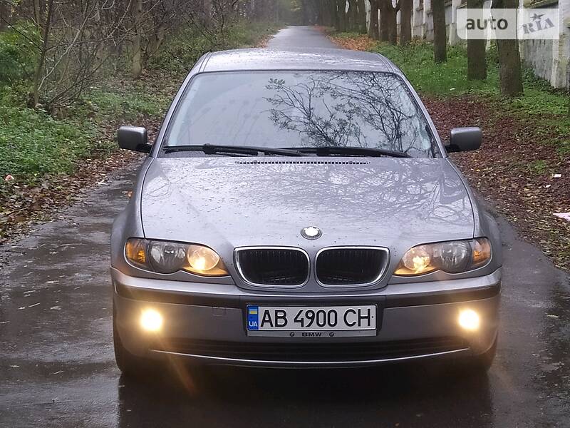 Седан BMW 3 Series 2004 в Виннице