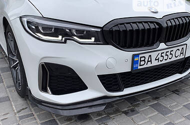 Седан BMW 3 Series 2019 в Кропивницькому
