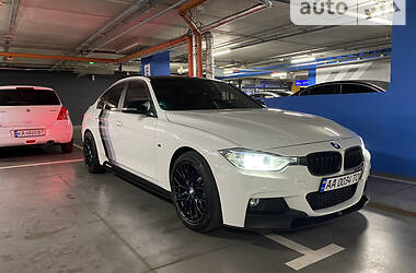Седан BMW 3 Series 2013 в 
