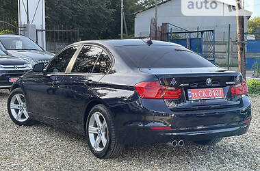 Седан BMW 3 Series 2013 в Стрию