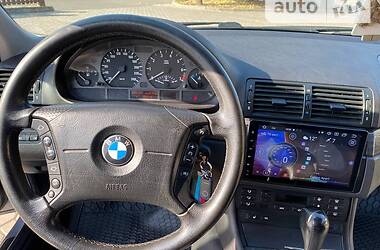 Седан BMW 3 Series 2003 в Мариуполе