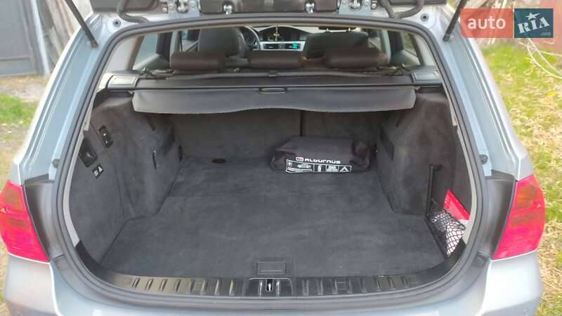 Универсал BMW 3 Series 2008 в Чернигове фото 12 Универсал BMW 3 Series 2008 в Чернигове