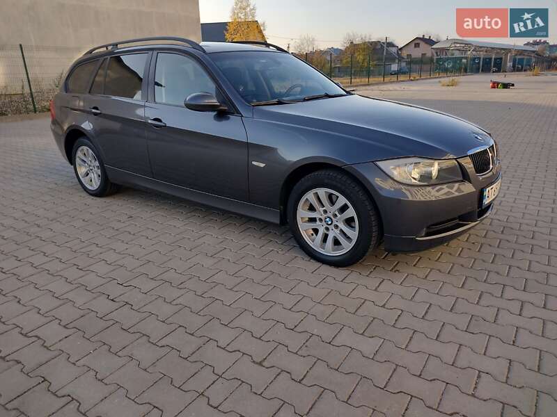 Универсал BMW 3 Series 2008 в Ивано-Франковске