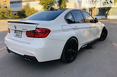 Седан BMW 3 Series 2014 в Киеве