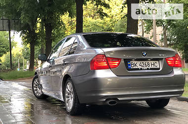 BMW 3 Series 2009