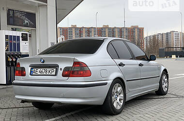 Седан BMW 3 Series 2003 в 
