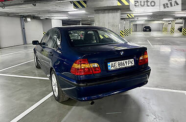 Седан BMW 3 Series 2003 в Днепре