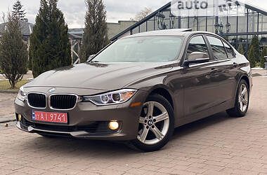 Седан BMW 3 Series 2012 в Стрые