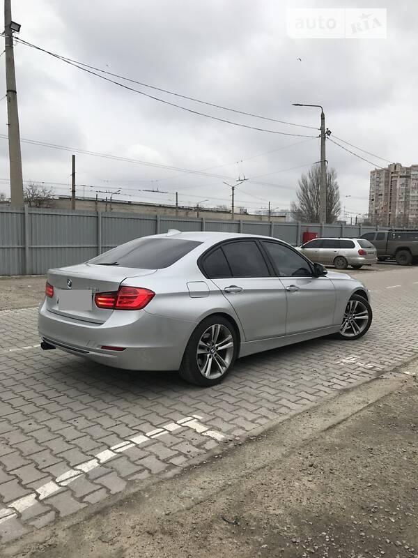 Седан BMW 3 Series 2012 в Одессе